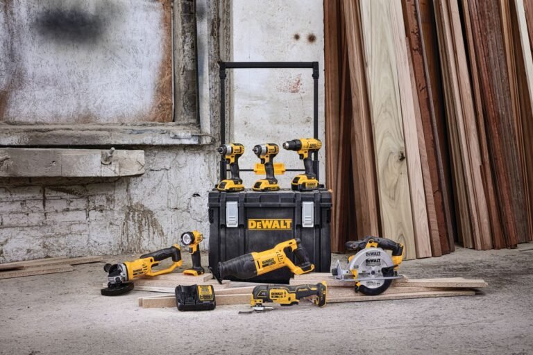 DEWALT 20V MAX Cordless Drill